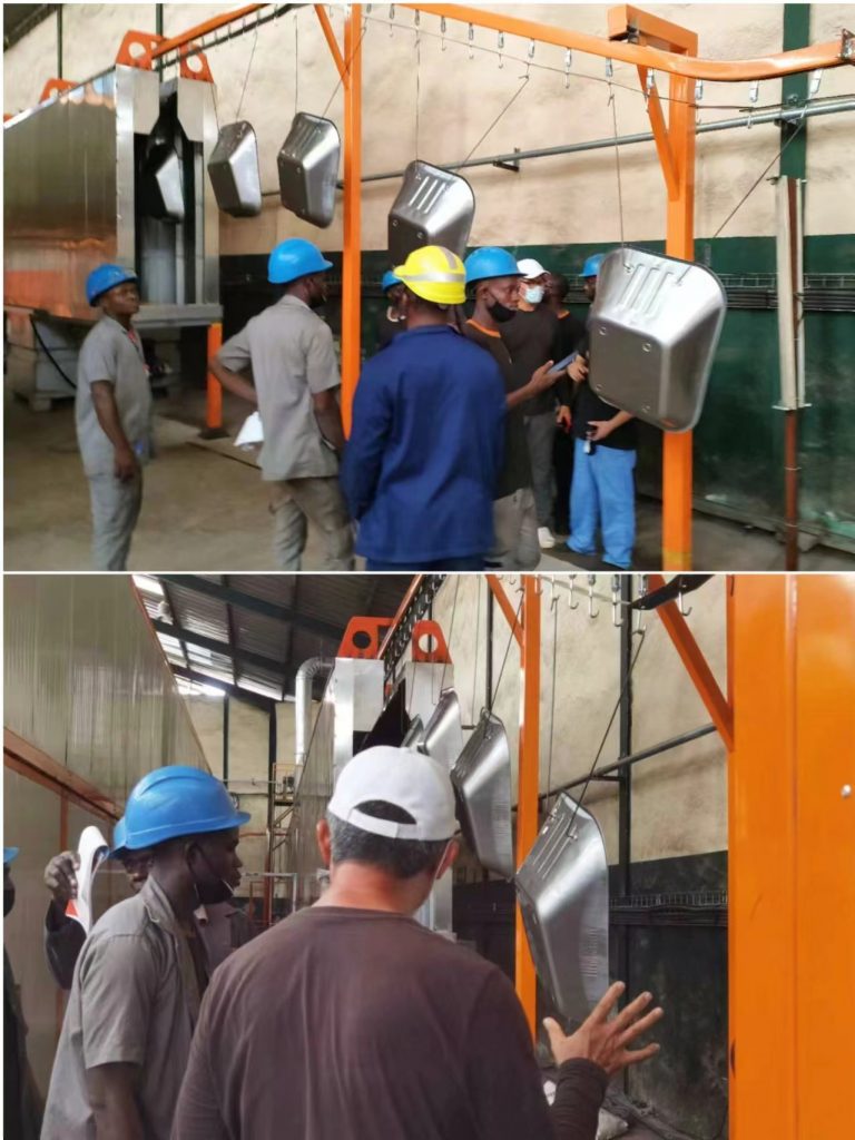 海外安裝-新月噴涂線設(shè)備獲科特迪瓦客戶高度認可! 海外安裝-新月噴涂線設(shè)備獲科特迪瓦客戶高度認可!